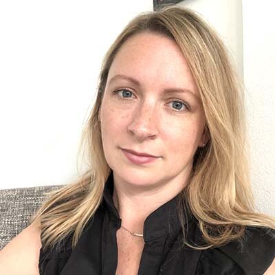 jenny400x400.jpg